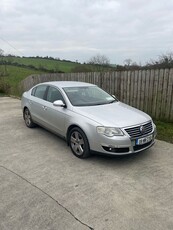 2008 - Volkswagen Passat Manual