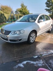 2008 - Volkswagen Passat Manual