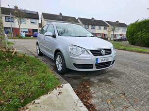 2008 - Volkswagen Polo Manual