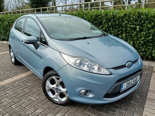 2009 - Ford Fiesta Manual