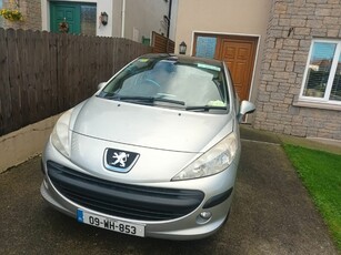 2009 - Peugeot 207 Manual