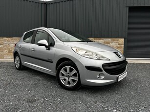 2009 - Peugeot 207 Manual