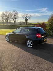 2010 - BMW 1-Series Manual