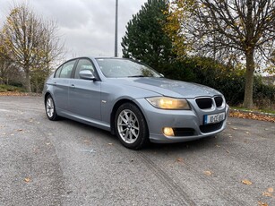 2010 - BMW 3-Series Manual