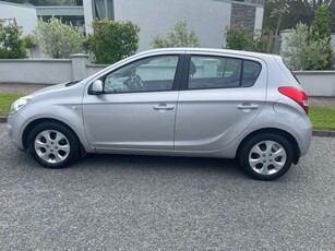 2010 - Hyundai i20 Manual