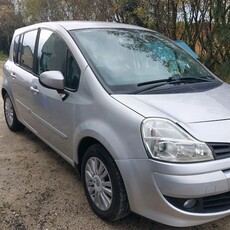 2010 - Renault Modus Manual