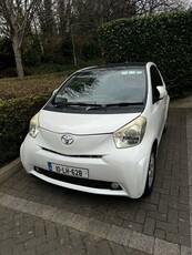 2010 - Toyota iQ Manual