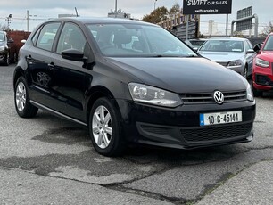 2010 - Volkswagen Polo Manual