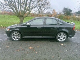 2010 - Volvo S40 ---