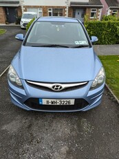 2011 - Hyundai i30 Manual