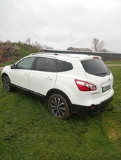 2011 - Nissan Qashqai+2 Manual