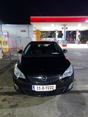 2011 - Opel Astra Manual