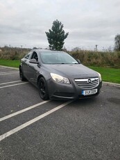 2011 - Opel Insignia Manual