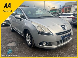 2011 - Peugeot 5008 Manual