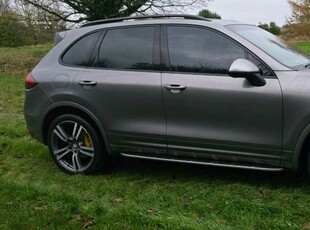 2011 - Porsche Cayenne Automatic