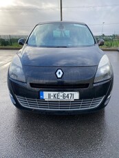 2011 - Renault Grand Scenic Manual