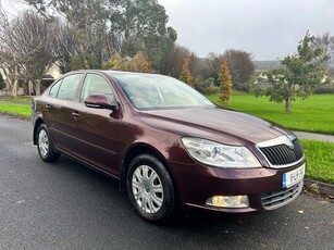 2011 - Skoda Octavia Manual