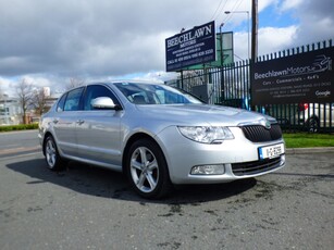 2011 - Skoda Superb Manual