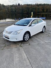 2011 - Toyota Avensis Manual