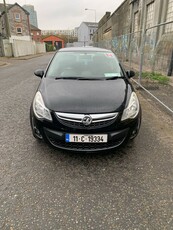 2011 - Vauxhall Corsa ---