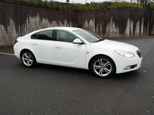 2011 - Vauxhall Insignia ---