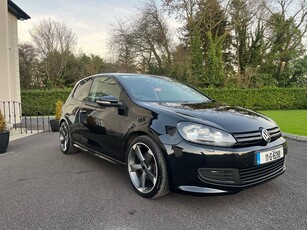 2011 - Volkswagen Golf Manual