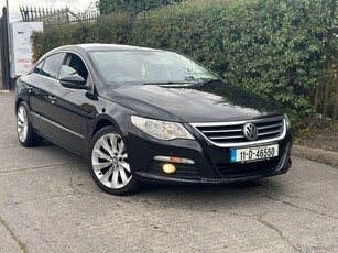 2011 - Volkswagen Passat Manual