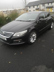 2011 - Volkswagen Passat Manual