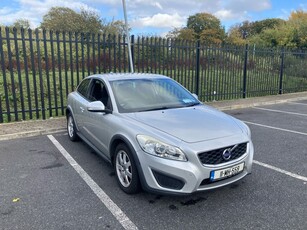 2011 - Volvo C30 Manual