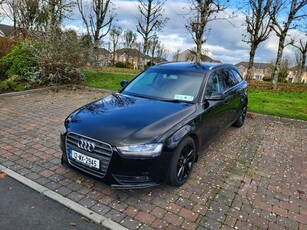 2012 - Audi A4 Manual