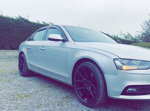 2012 - Audi A4 Manual