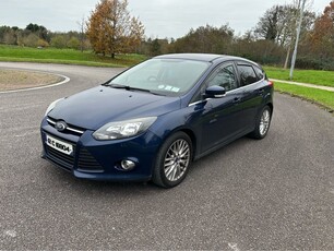 2012 - Ford Focus Manual