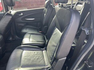 2012 - Ford Galaxy Manual