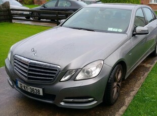 2012 - Mercedes-Benz E-Class Manual