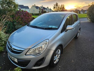 2012 - Opel Corsa Manual