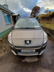 2012 - Peugeot 5008 Automatic