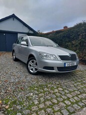 2012 - Skoda Octavia Manual