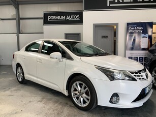 2012 - Toyota Avensis Manual