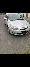 2012 - Vauxhall Astra ---