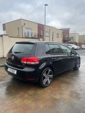 2012 - Volkswagen Golf Manual