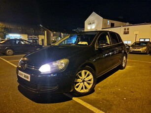 2012 - Volkswagen Golf Manual