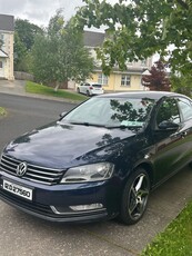 2012 - Volkswagen Passat Manual