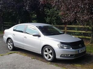 2012 - Volkswagen Passat Manual