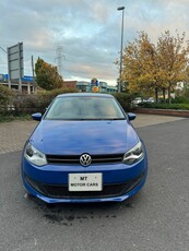 2012 - Volkswagen Polo Automatic