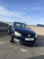 2012 - Volkswagen Polo Manual