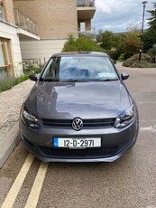 2012 - Volkswagen Polo Manual