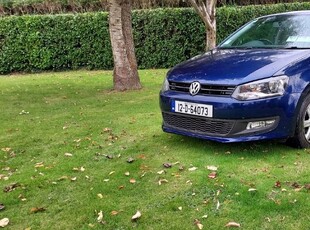 2012 - Volkswagen Polo Manual