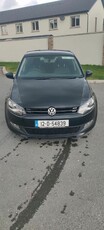 2012 - Volkswagen Polo Manual