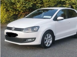 2012 - Volkswagen Polo Manual