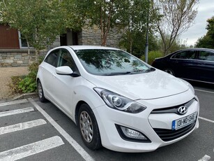 2013 - Hyundai i30 Manual